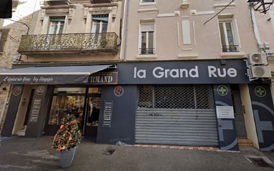 Vue rcente du btiment